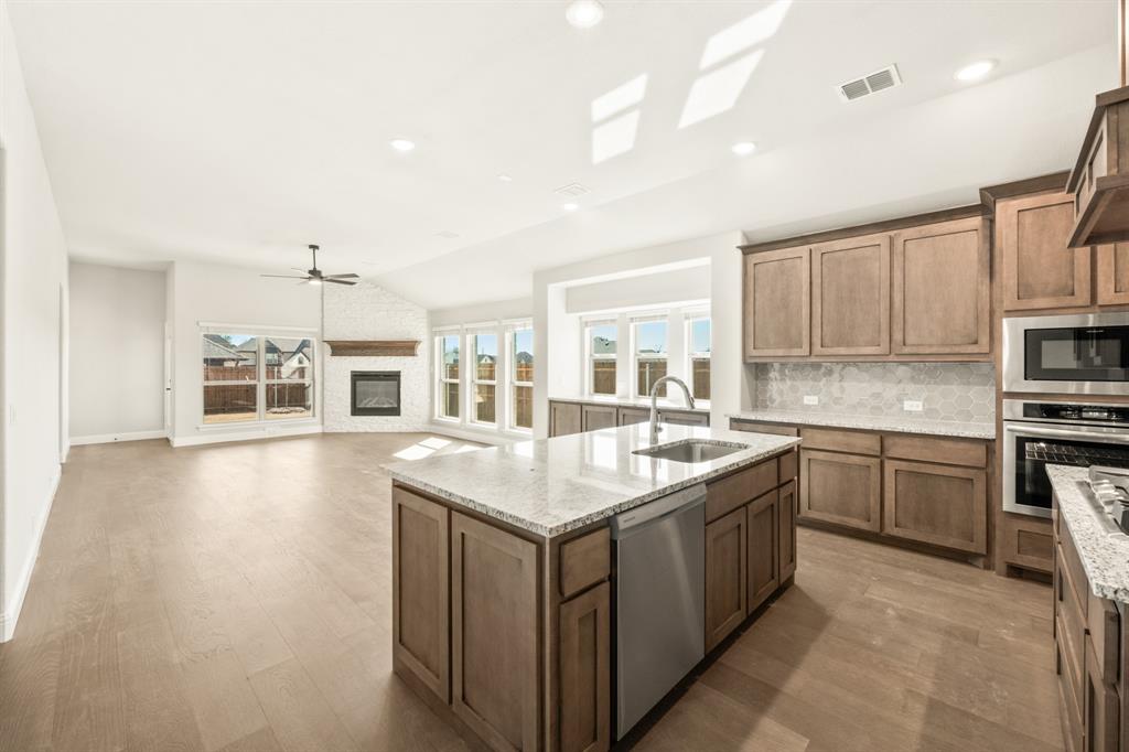 820 Alamo Court Property Photo 8