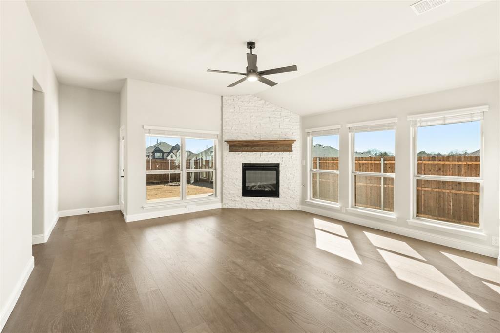 820 Alamo Court Property Photo 17