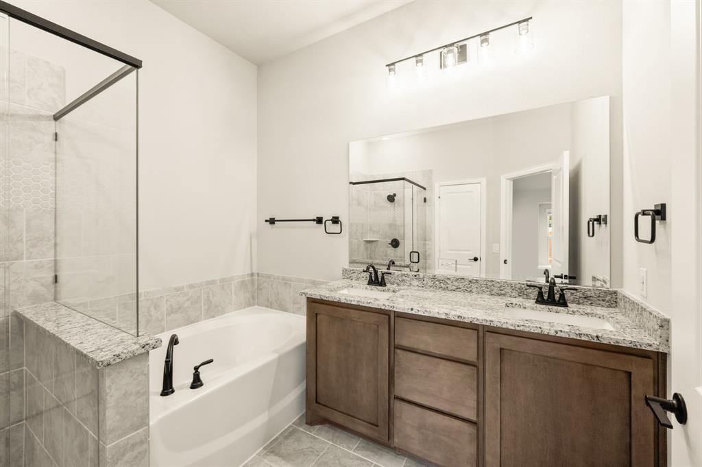 820 Alamo Court Property Photo 24