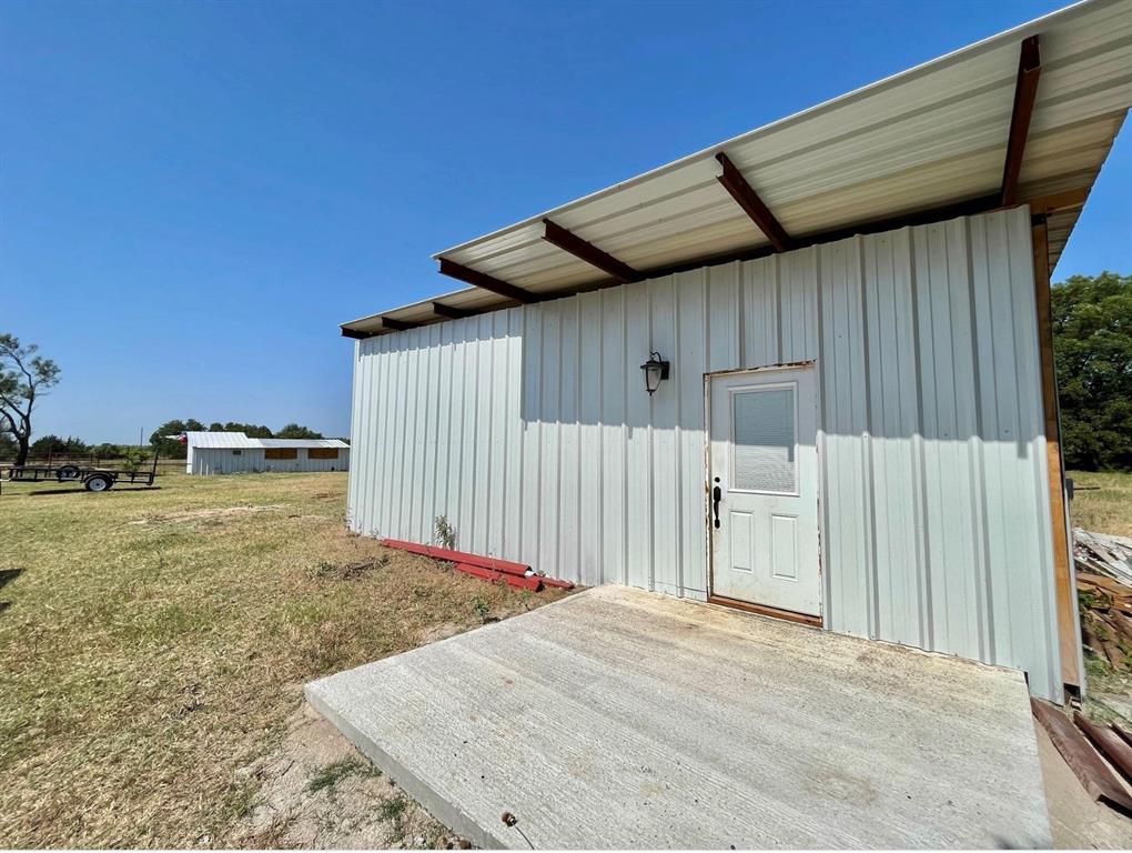 299 Private Road 1452 Property Photo 27