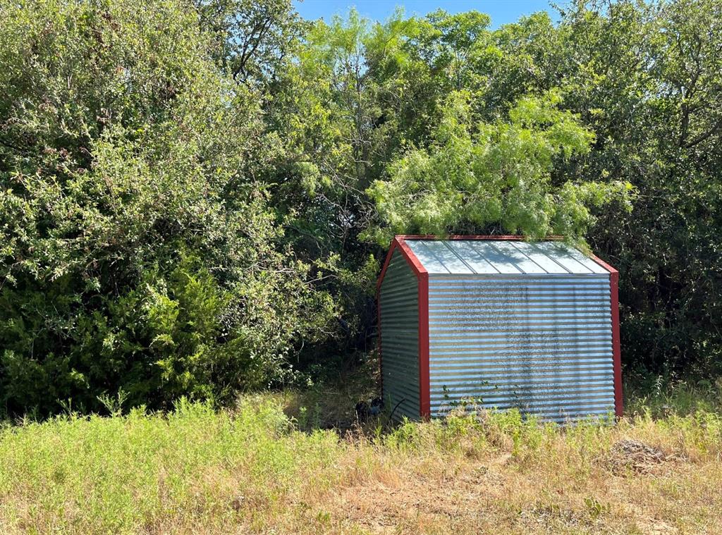 299 Private Road 1452 Property Photo 37