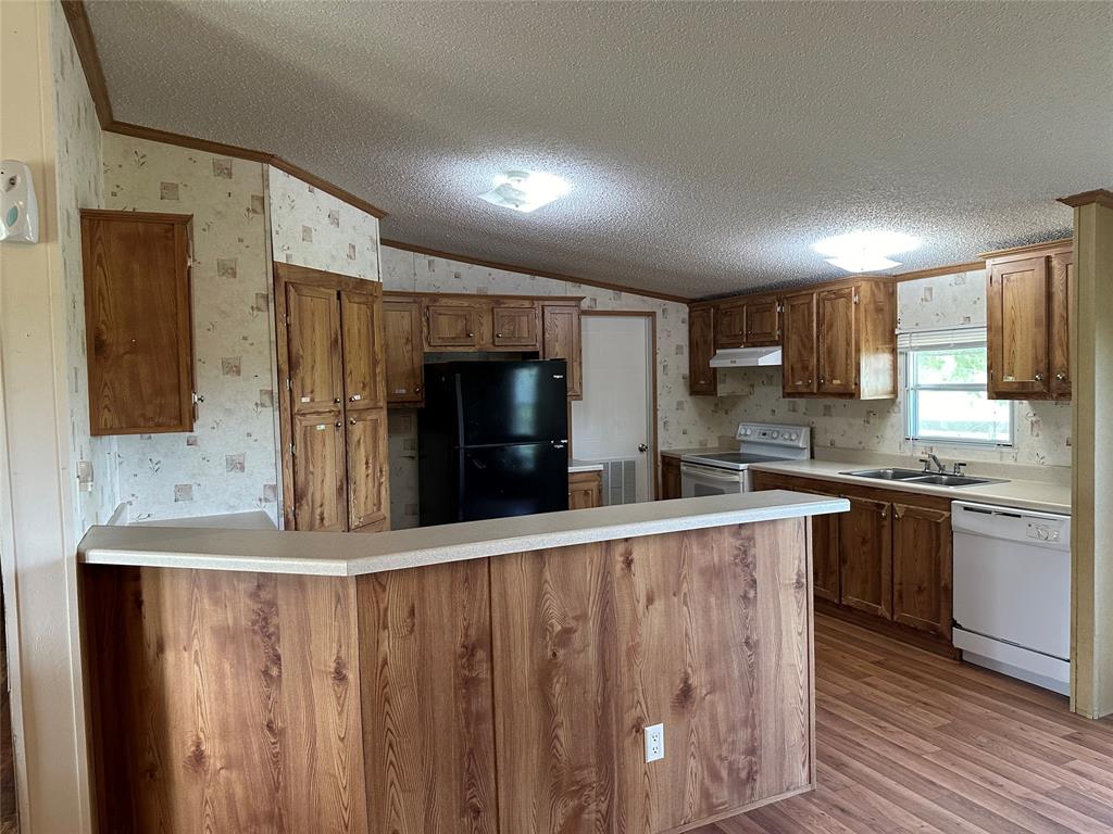 2199 County Road 3304 Property Photo 3