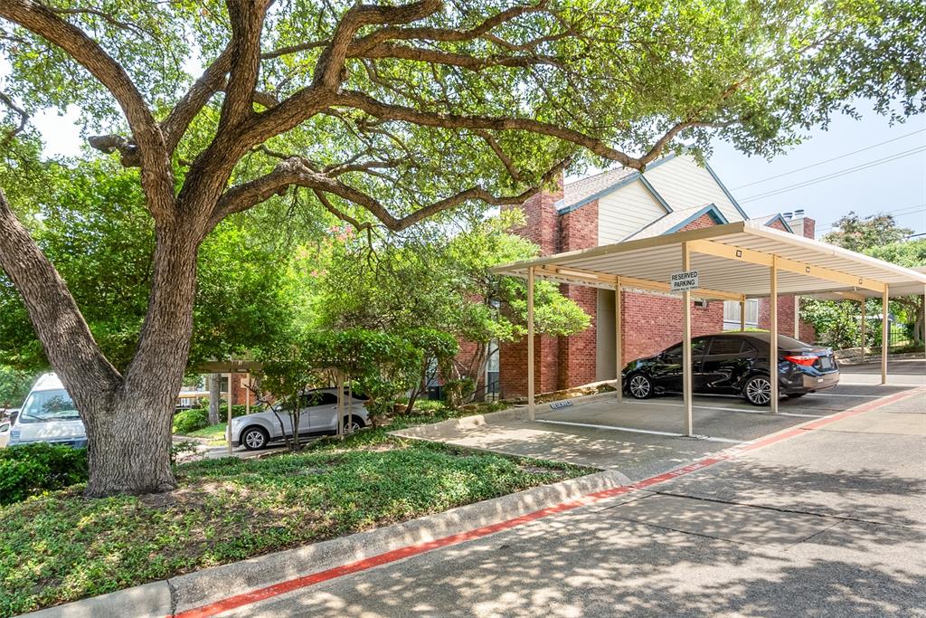 8601 Park Lane Property Photo 4