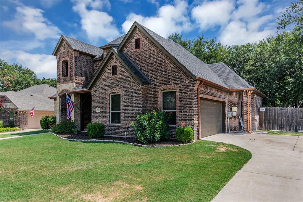 1532 Sea Breeze Lane Property Photo 3
