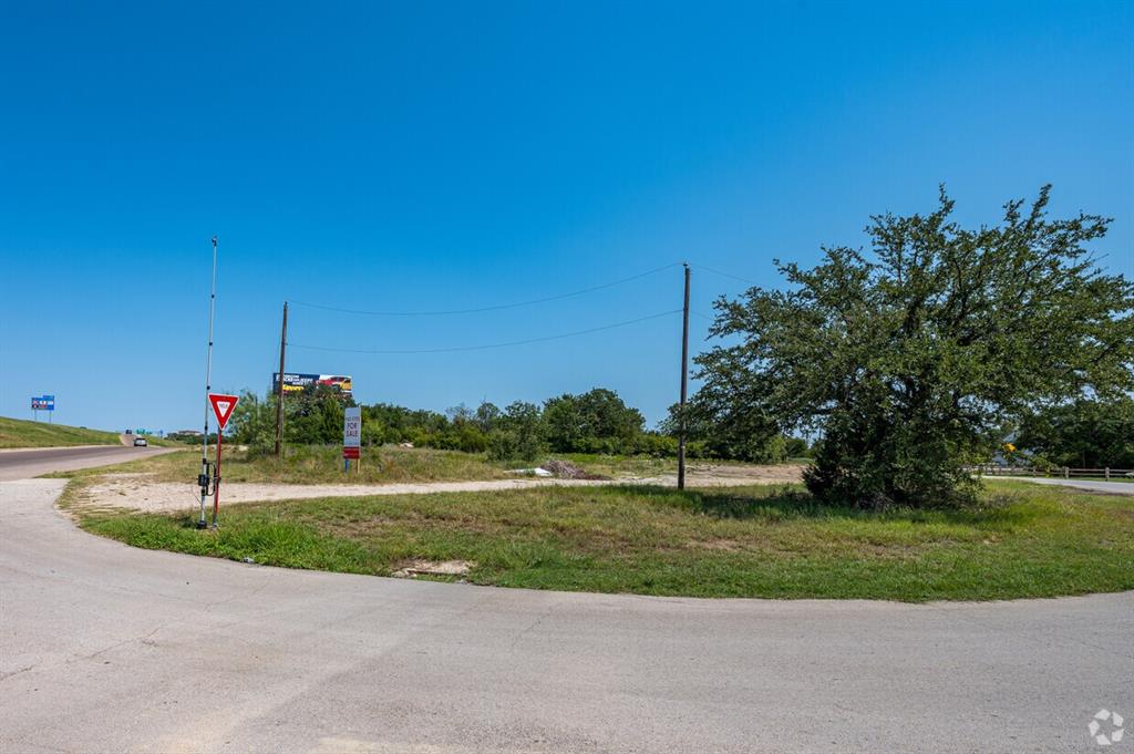 6952 Cahoba Drive Property Photo 2