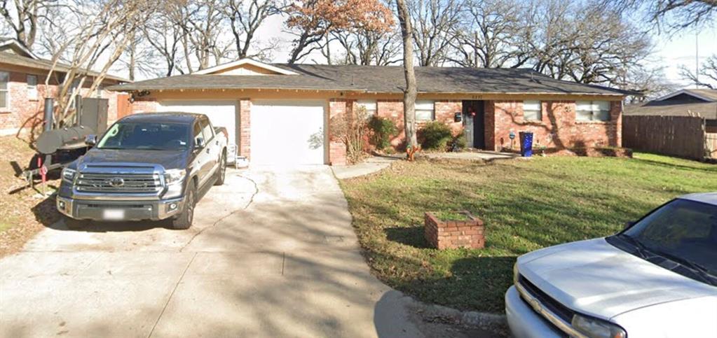 6237 Warrington Place Property Photo 1
