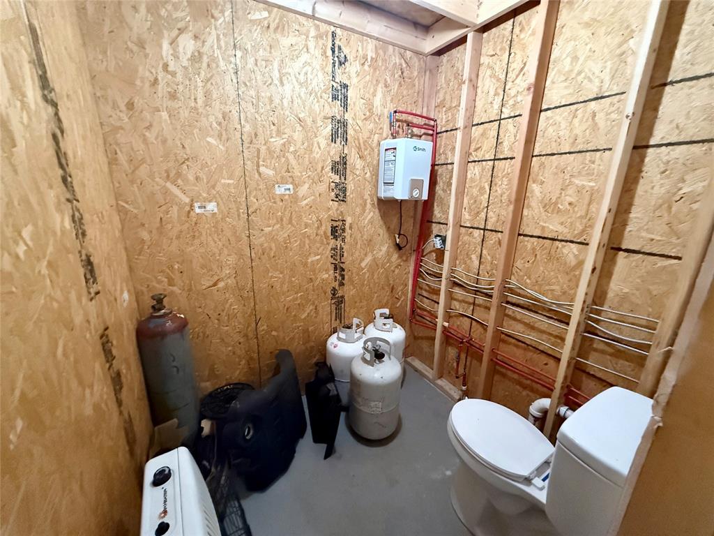 8534 N Us Hwy 59 Property Photo 20