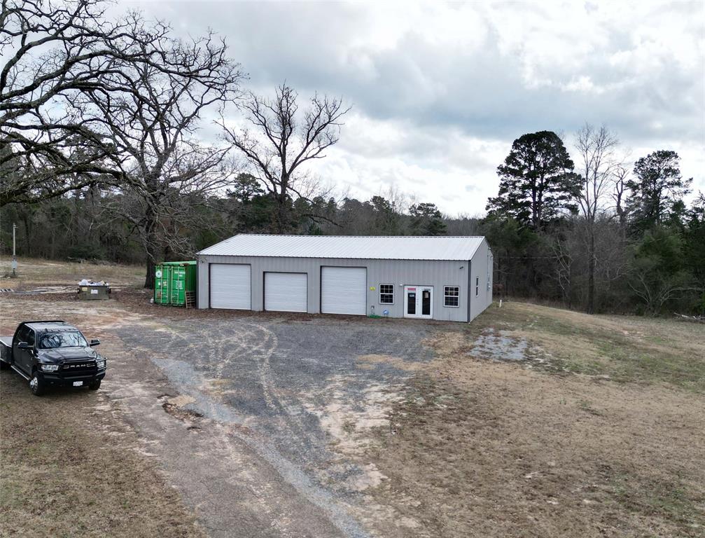 8534 N Us Hwy 59 Property Photo 24