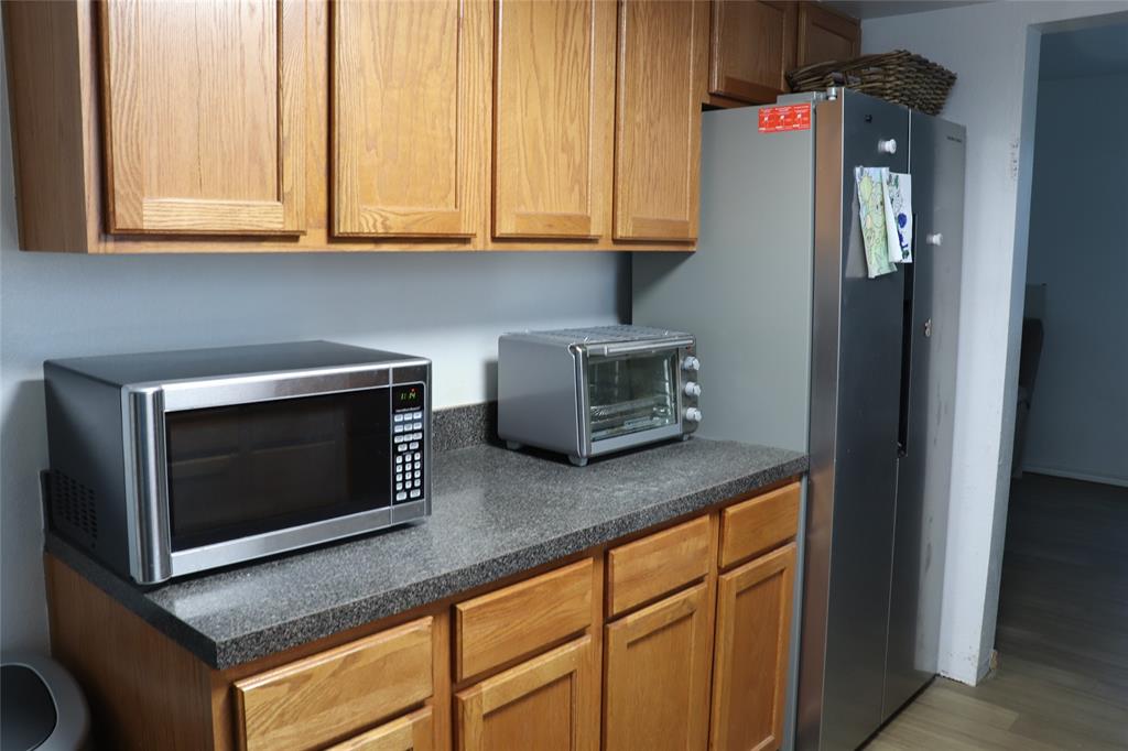 2817 Brookhollow Drive Property Photo 6