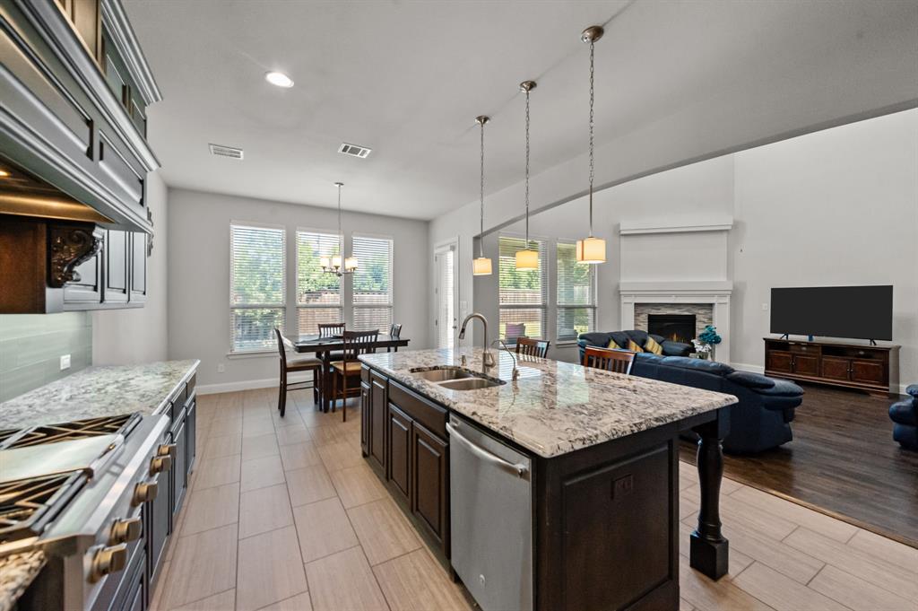 5385 Highflyer Hills Trail Property Photo 15