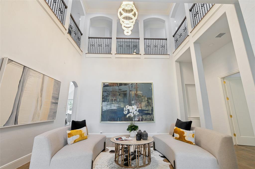 10545 Rogers Road Property Photo 8