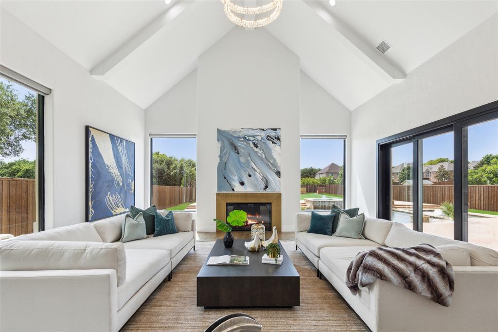 10545 Rogers Road Property Photo 9