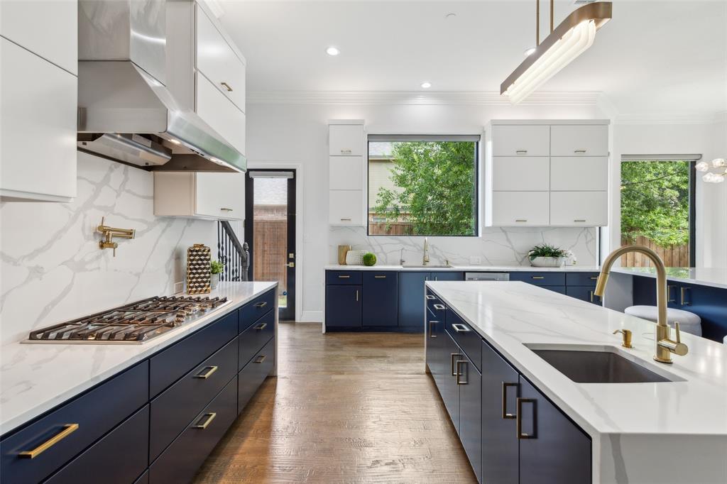 10545 Rogers Road Property Photo 13