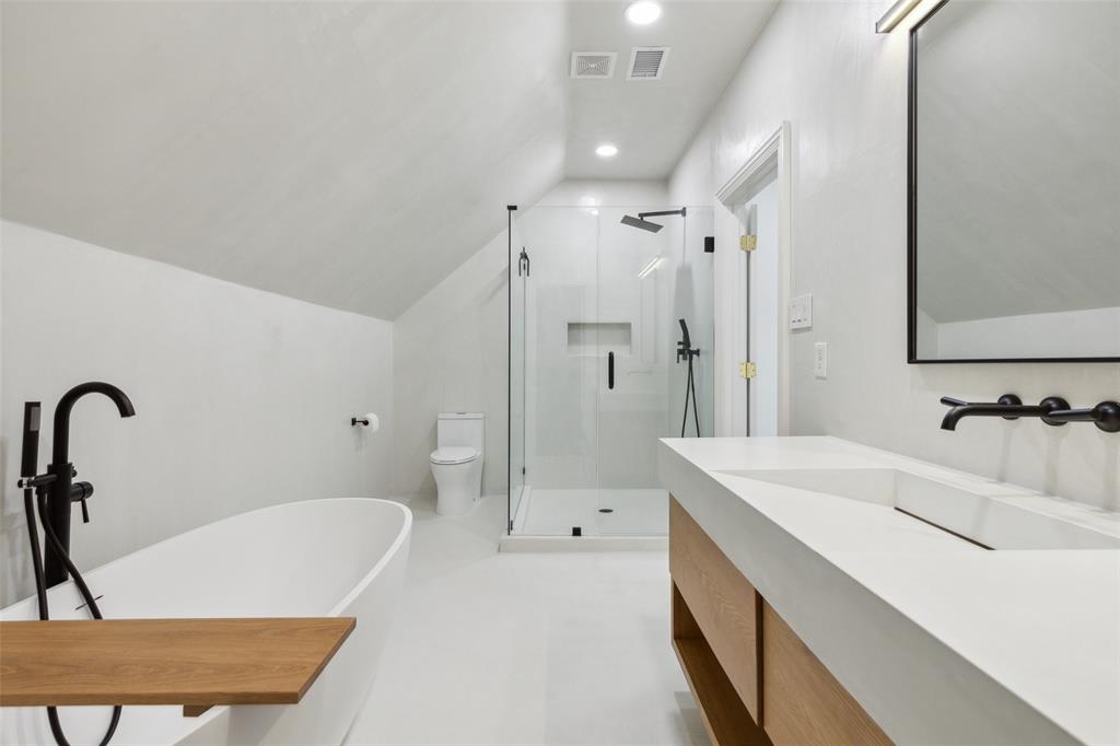 10545 Rogers Road Property Photo 25