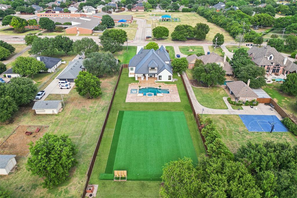 10545 Rogers Road Property Photo 32