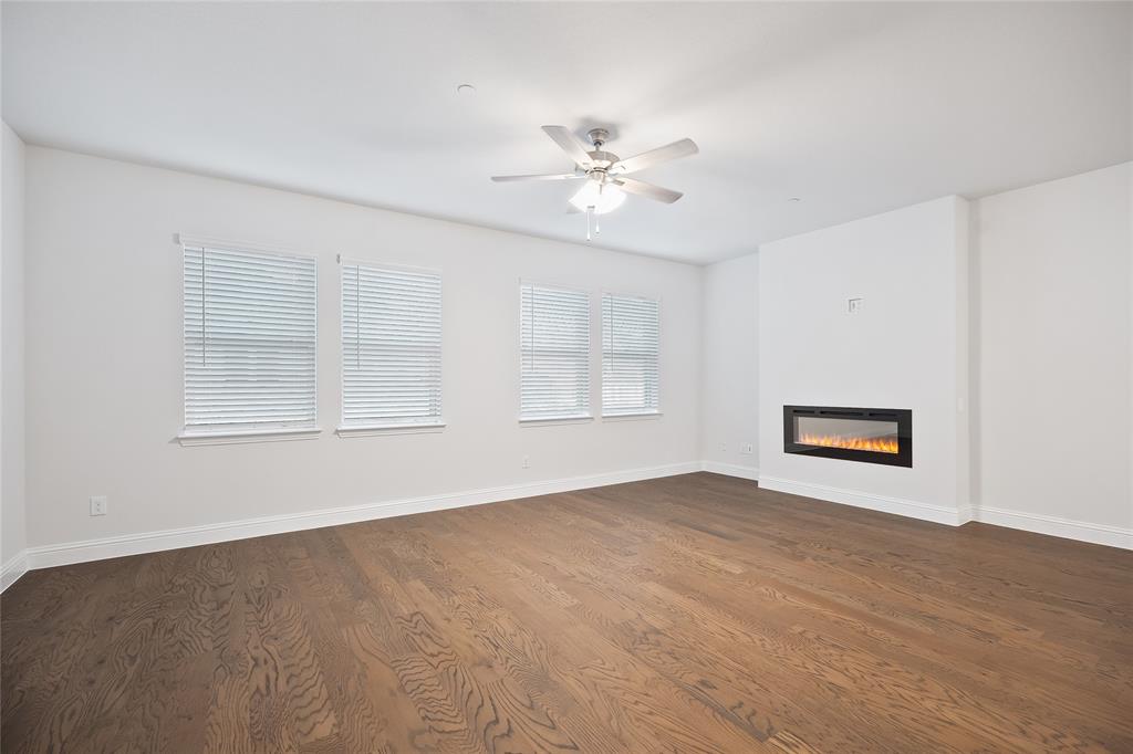 7859 Manilla Drive Property Photo 10