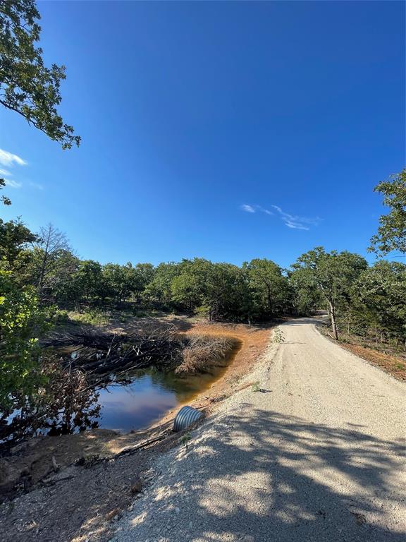 208 Red Top Road Property Photo 8