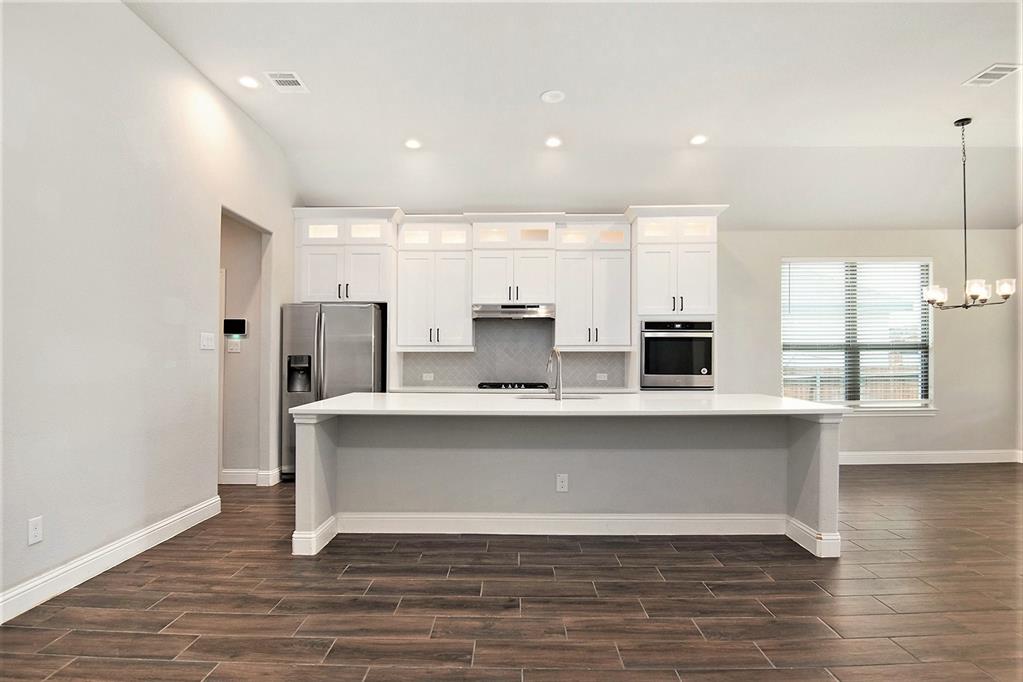 6944 Talon Bluff Drive Property Photo 6