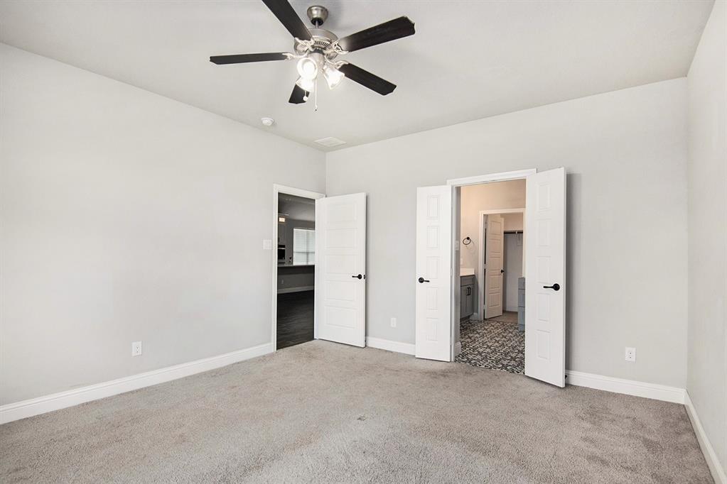 6944 Talon Bluff Drive Property Photo 14