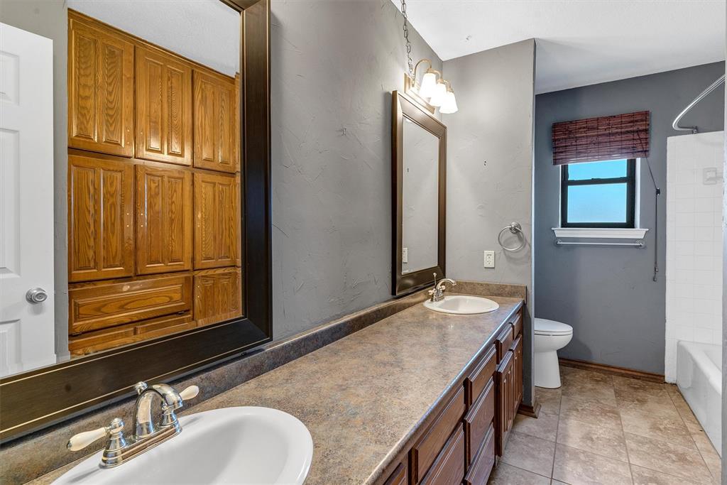 10400 Fm 920 Property Photo 23