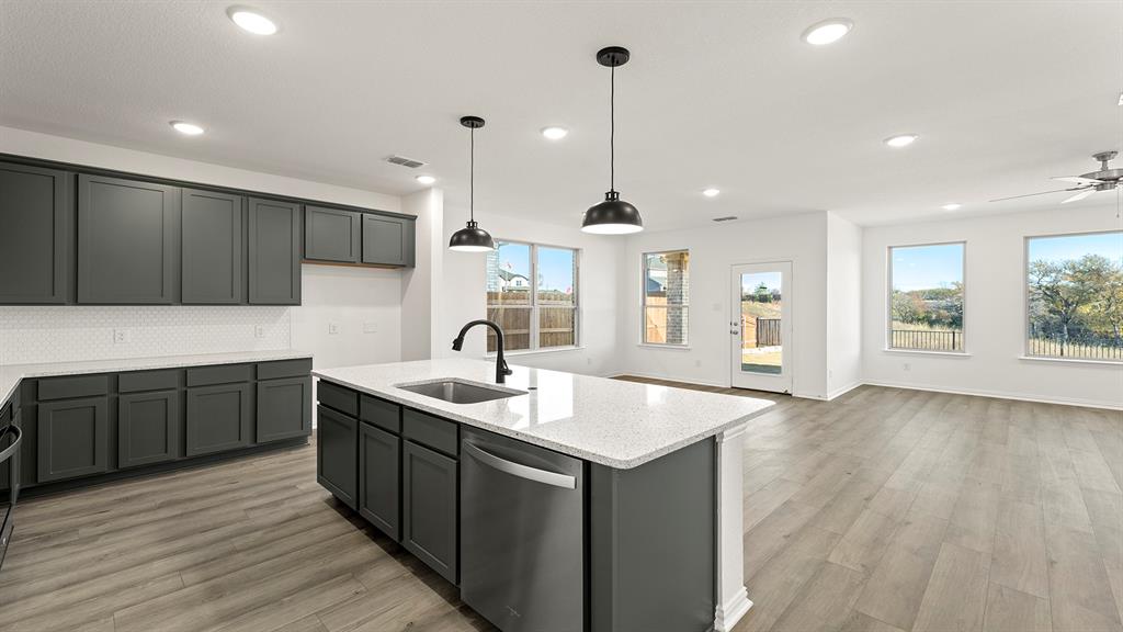 1213 Willet Sound Lane Property Photo 4