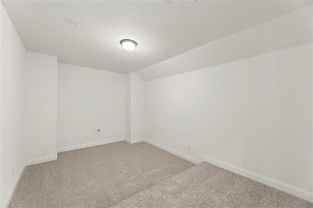 1809 Stirrups Drive Property Photo 23