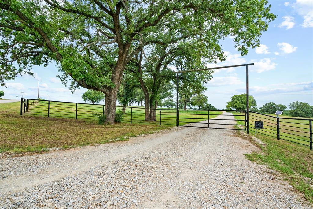 1200 Soda Springs Road Property Photo 21