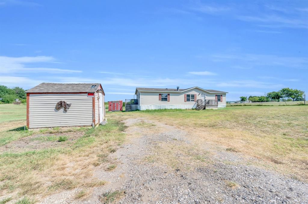 571 A Marion Road Property Photo 3