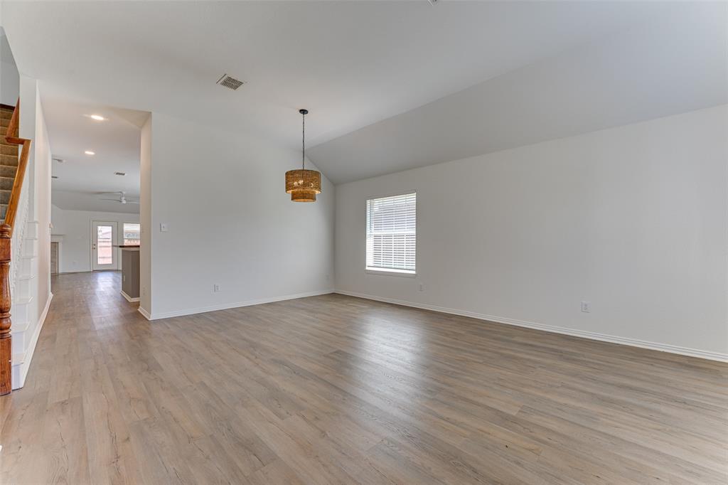 2836 Wild Oak Lane Property Photo 5