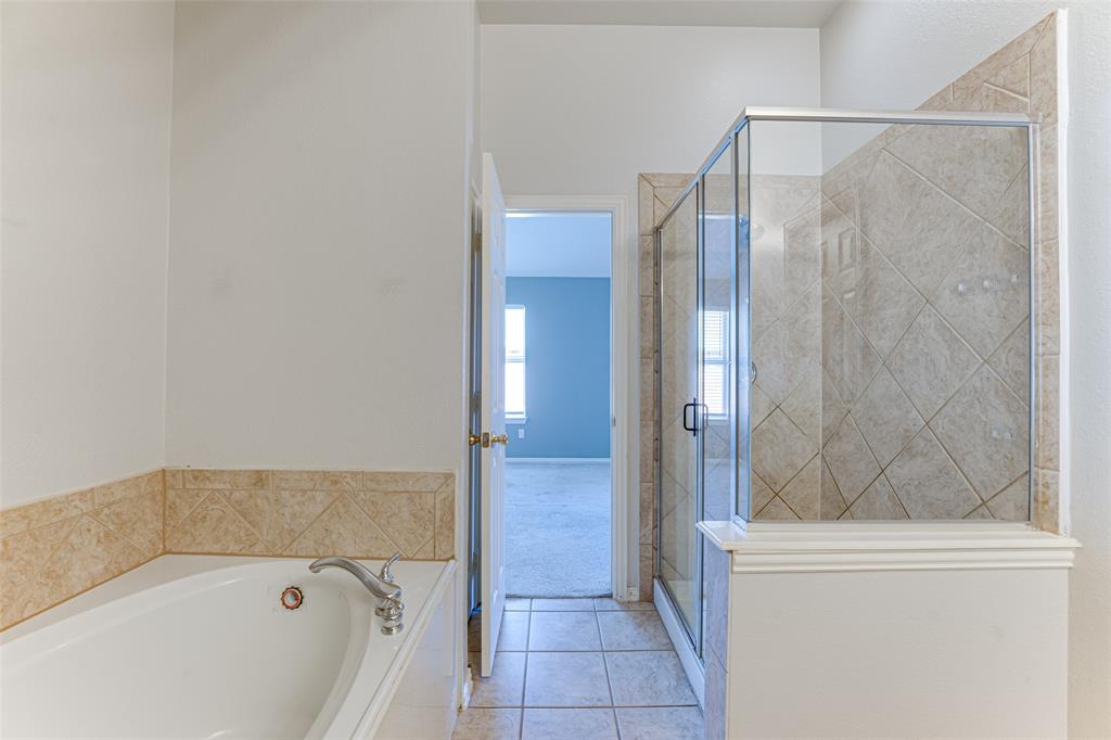 2836 Wild Oak Lane Property Photo 17