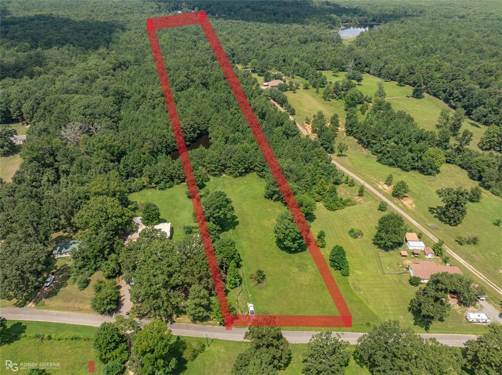 595 Parker Property Photo 3