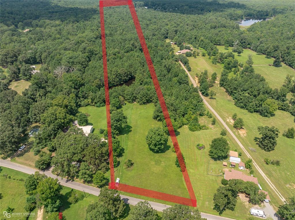 595 Parker Property Photo 4