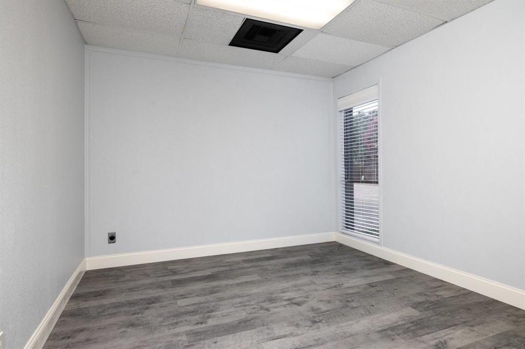 2401 Garden Park Court Property Photo 16