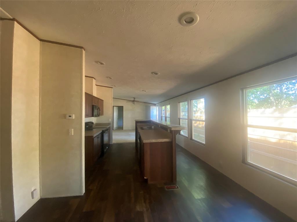 861 Comanche Property Photo 16