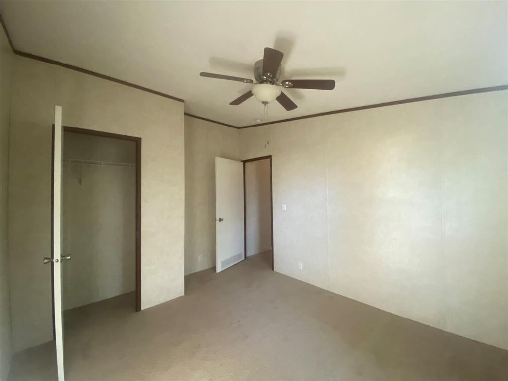 861 Comanche Property Photo 22