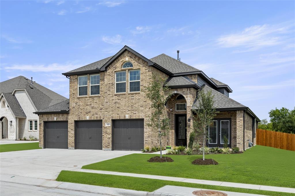 920 Pilatus Lane Property Photo 2