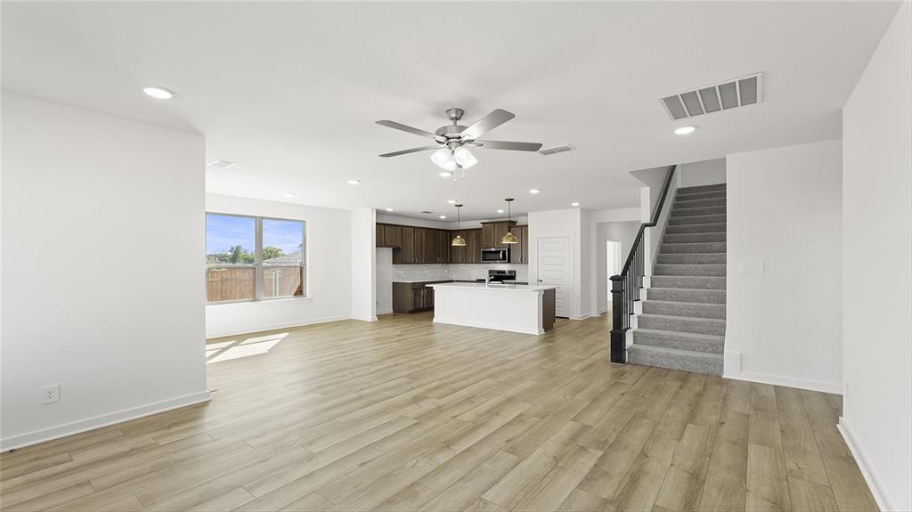 2004 Sesaro Drive Property Photo 15
