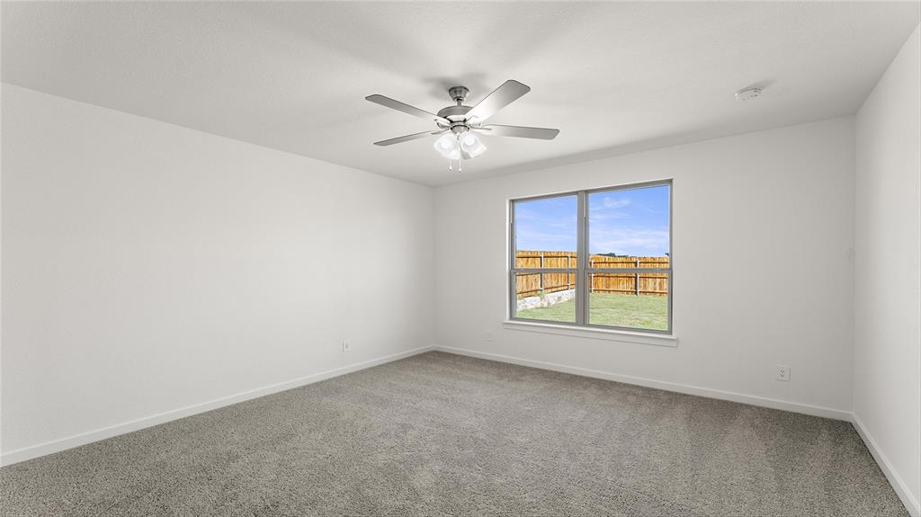 2004 Sesaro Drive Property Photo 16