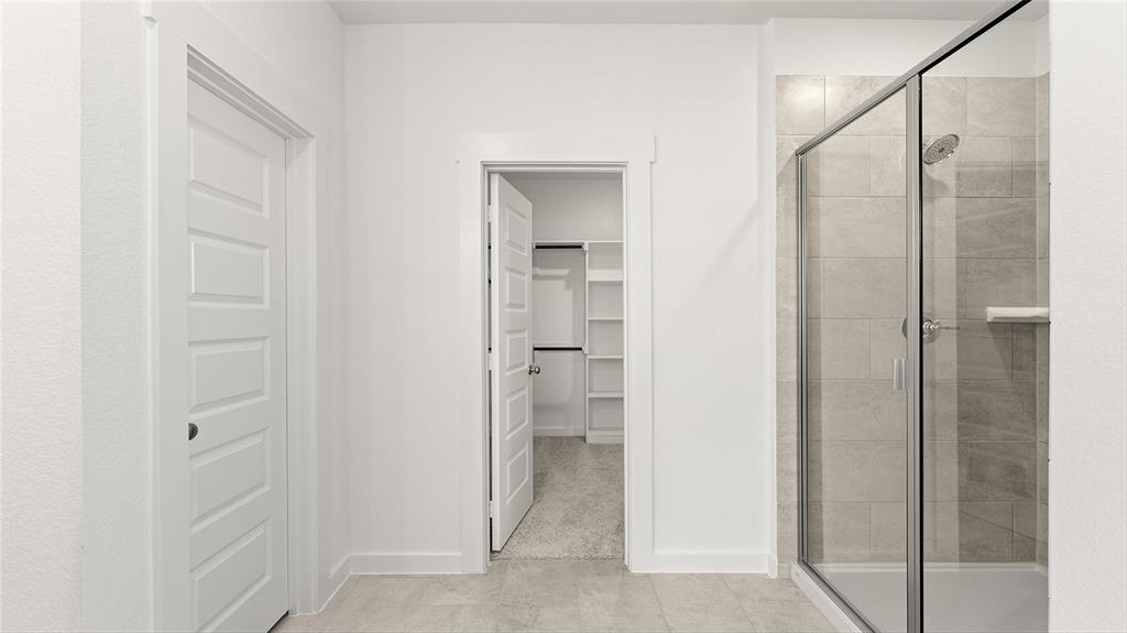 2004 Sesaro Drive Property Photo 18