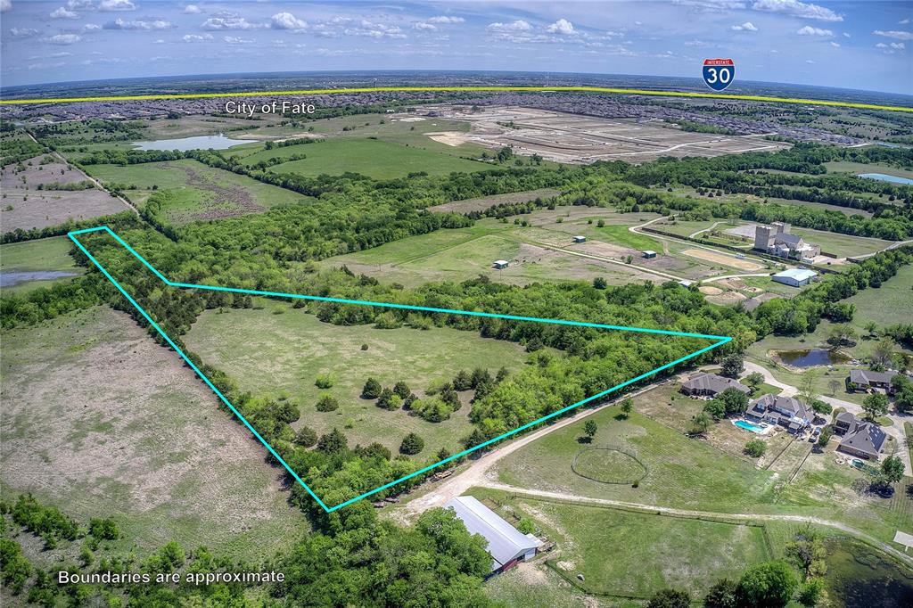 2083 Clem Road Property Photo 1