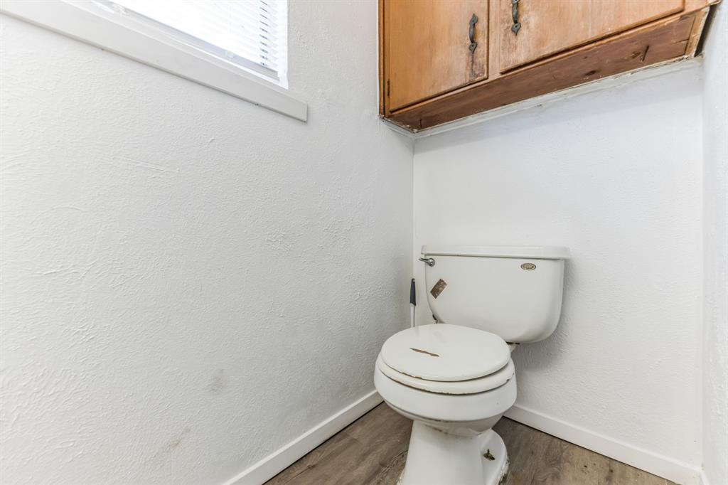 806 N Center Street Property Photo 17