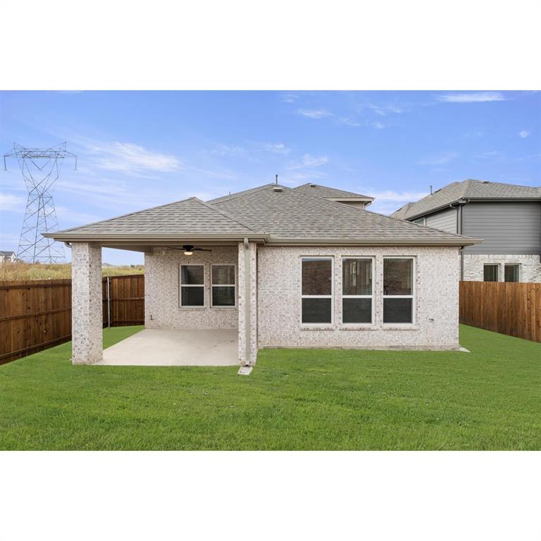 3104 Summer Rain Lane Property Photo 12