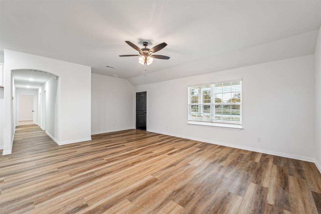 3805 Pine Road Property Photo 5
