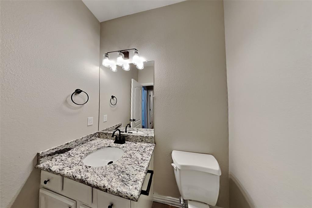 501 Eagle Glen Lane Property Photo 19