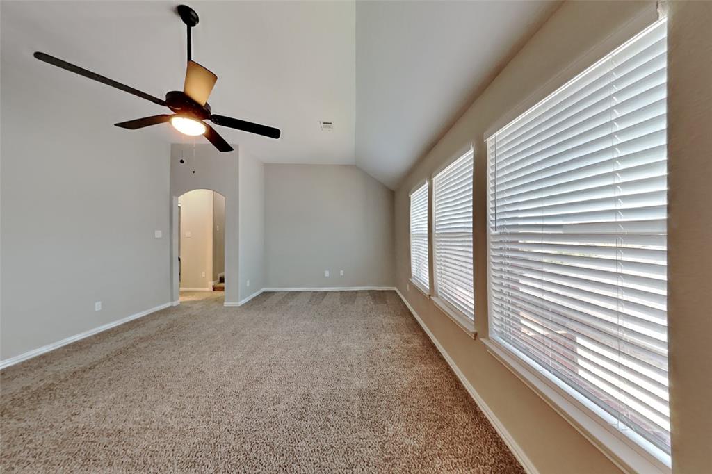 501 Eagle Glen Lane Property Photo 28