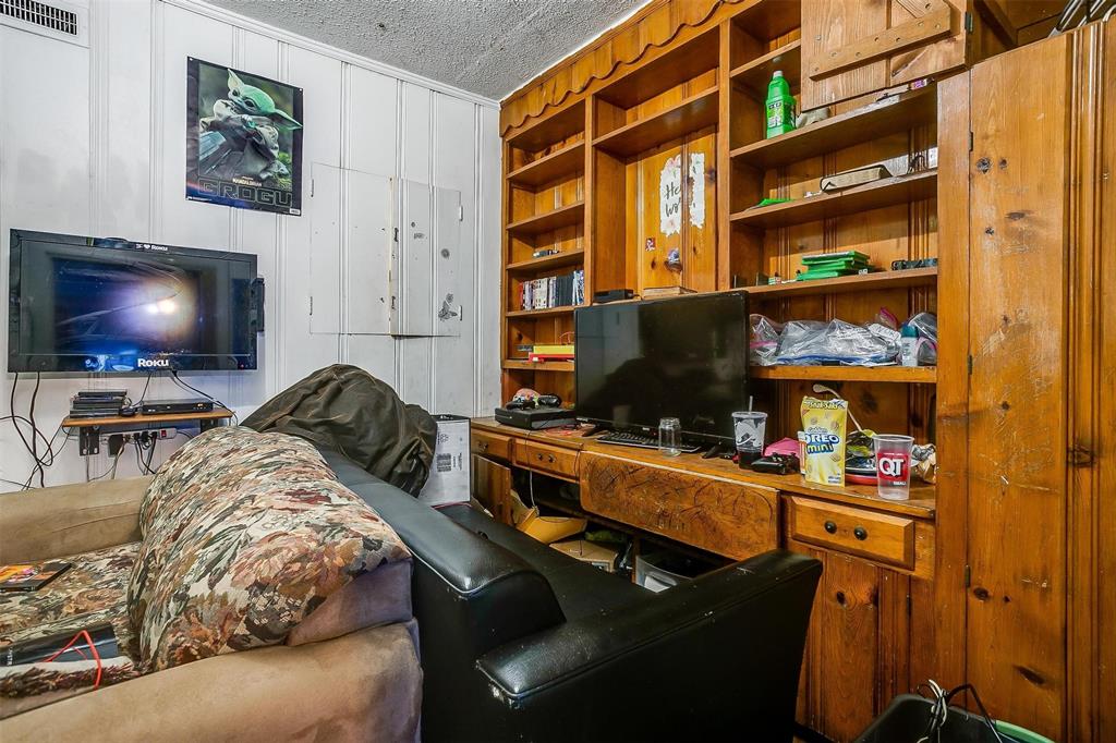 2803 Wilkinson Avenue Property Photo 22