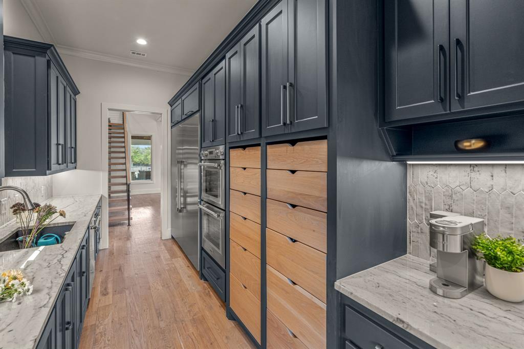 500 E Bob Jones Road Property Photo 11