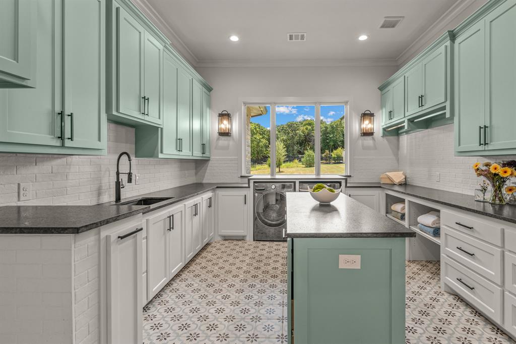 500 E Bob Jones Road Property Photo 24