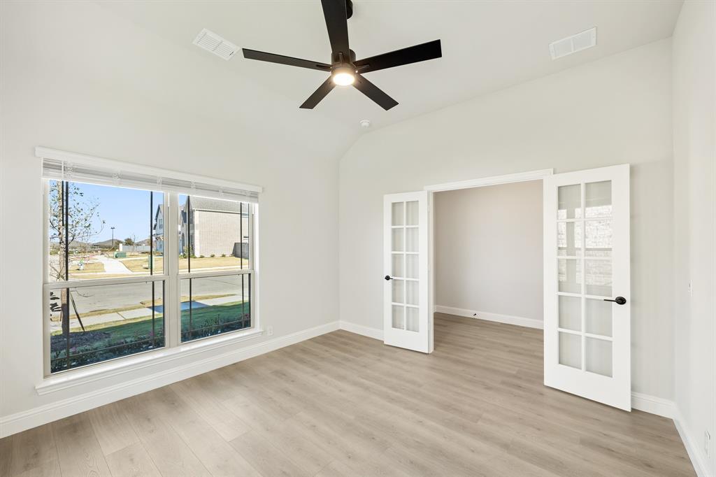 7500 Cherry Blossom Lane Property Photo 8