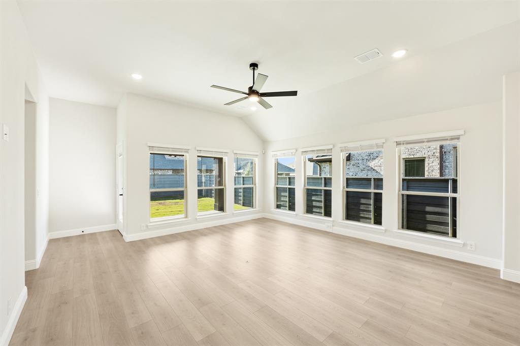 7500 Cherry Blossom Lane Property Photo 16